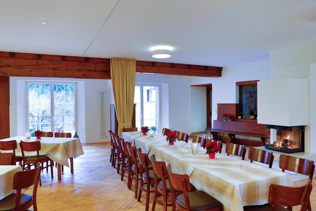 Gasthof Zum Goldenen Kreuz Wilhelmsdorf  Extérieur photo