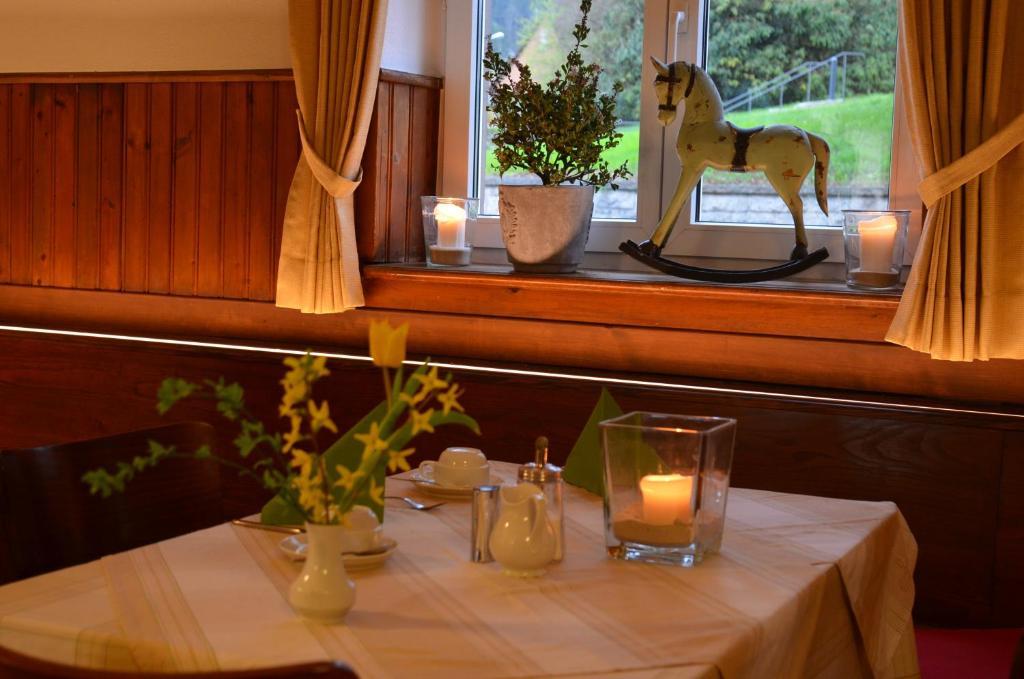 Gasthof Zum Goldenen Kreuz Wilhelmsdorf  Extérieur photo